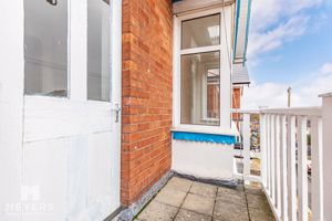 Photo 7- click for photo gallery